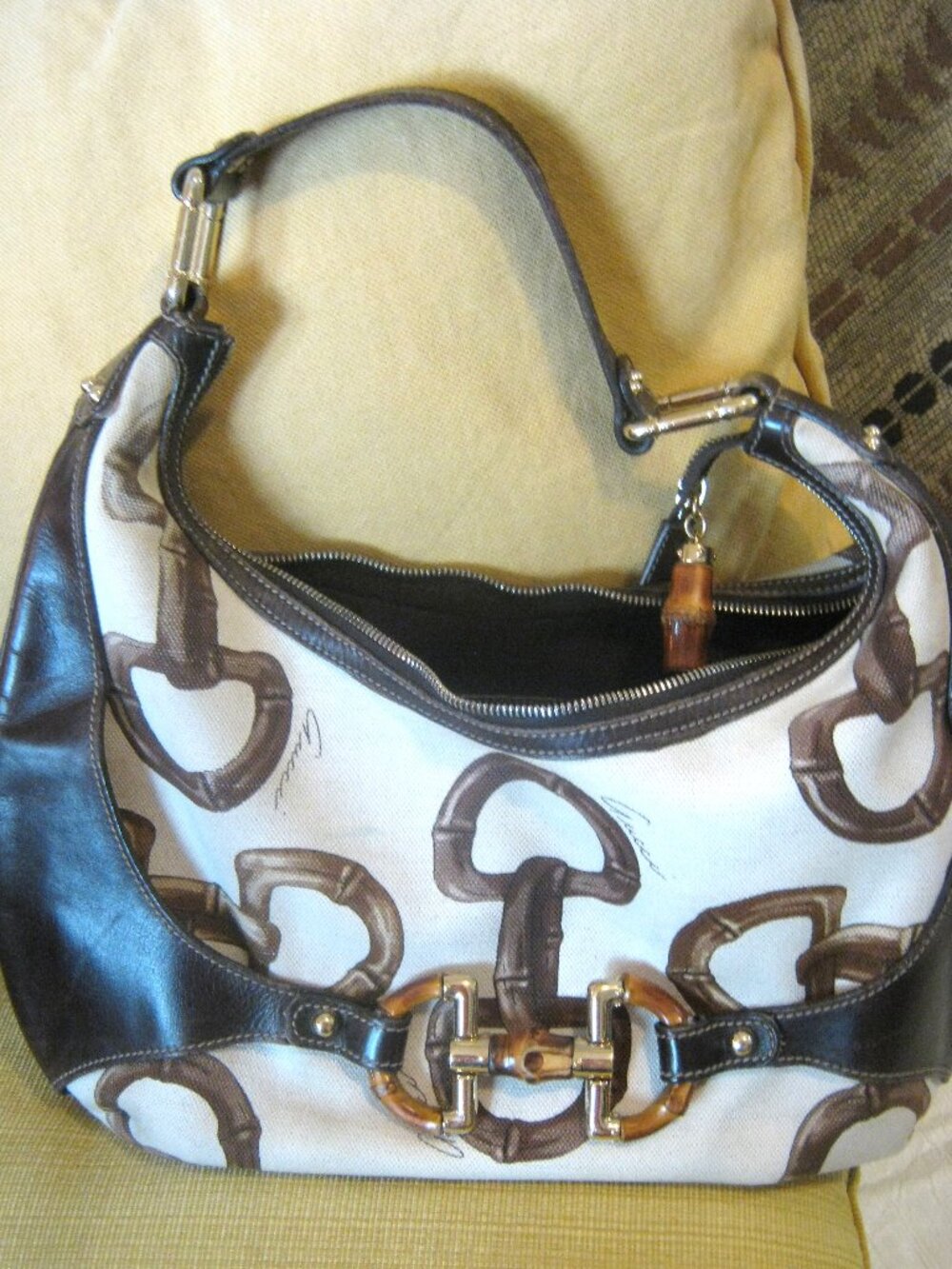 GUCCI Women's Preloved Bamboo Horsebit, Printed Canvas Shoulder Bag